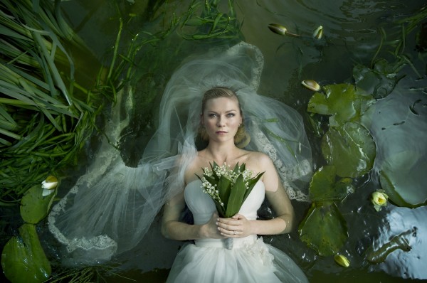 Spleen cosmique, Melancholia, mélancolie, Lars Von Trie, Kristen Dunst, tristesse,humeur noir, dégoût, fin du monde, apocalypse, chef d'oeuvre, rSylvain Métafiot,