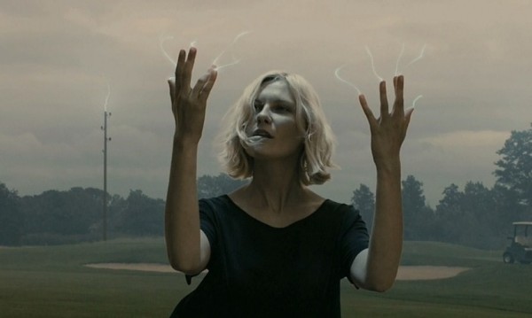 Spleen cosmique, Melancholia, mélancolie, Lars Von Trie, Kristen Dunst, tristesse,humeur noir, dégoût, fin du monde, apocalypse, chef d'oeuvre, rSylvain Métafiot,